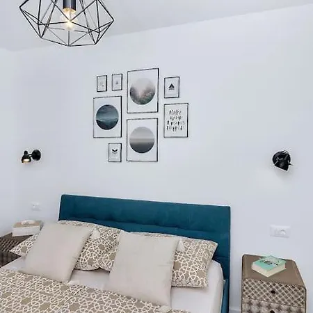 Moya شقة